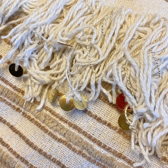 ANTHROPOLOGIE HOME MOROCCAN WEDDING THROW - Picture 2 of 8